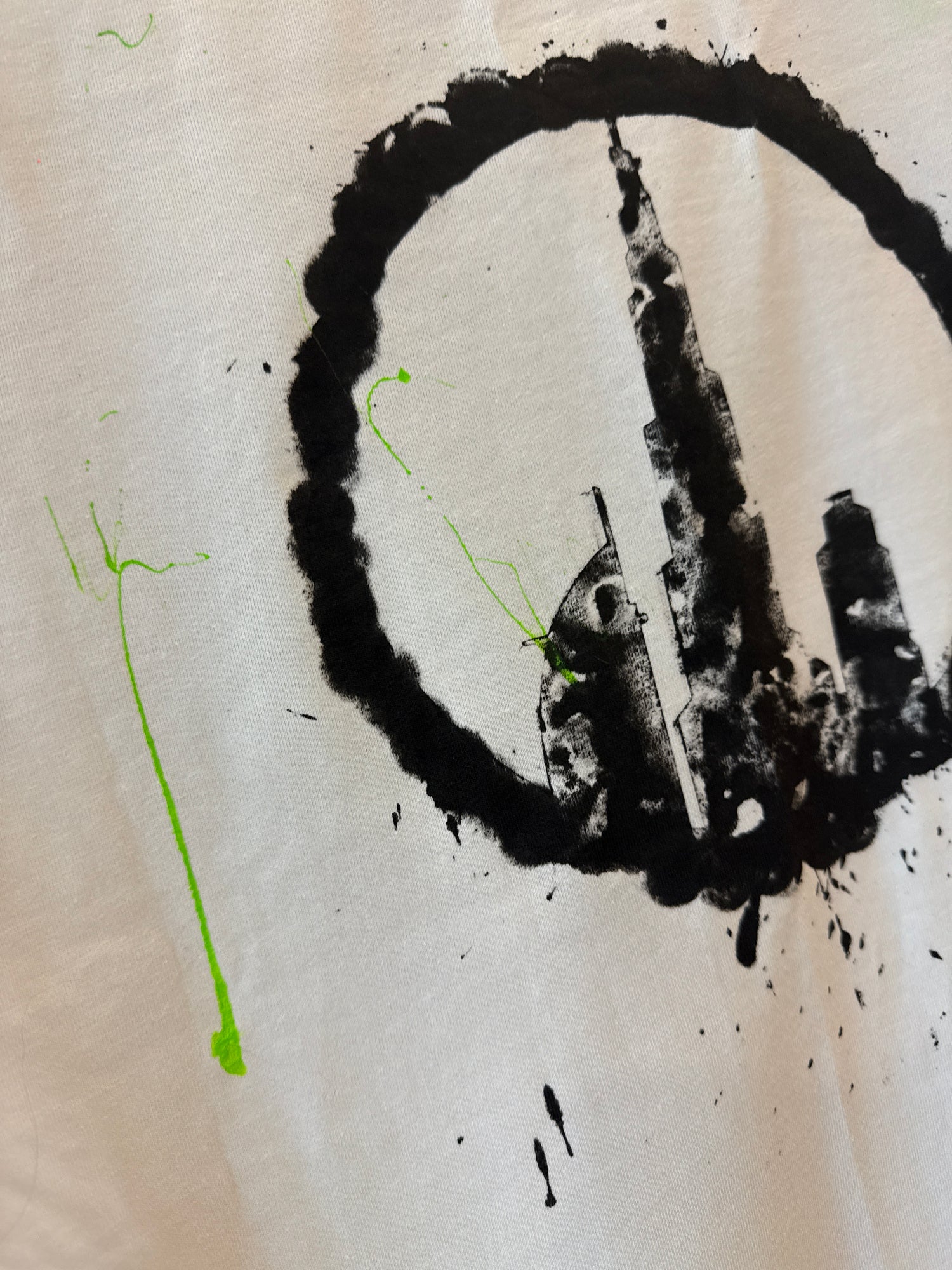 Urban Dubai Skyline Tee – Burj Khalifa Edition