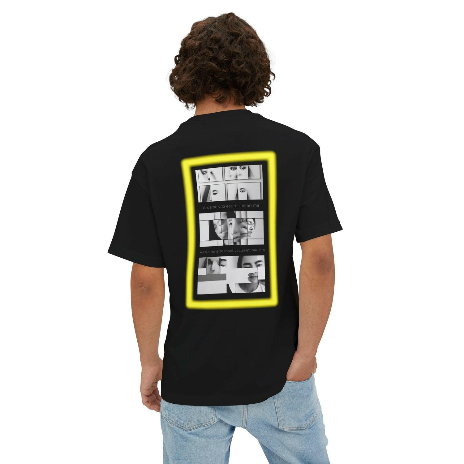 Graphic Unisex Oversized Boxy Tee - Trendy Streetwear Design.