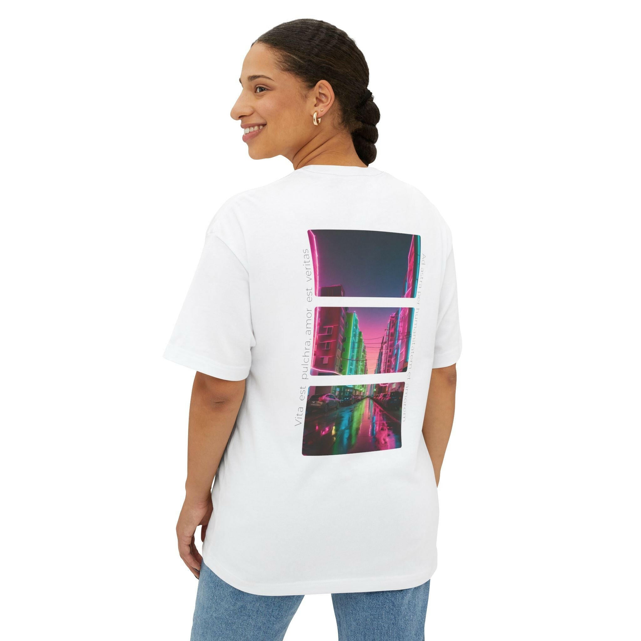 Urban Vibe Unisex Oversized Boxy Tee - Retro Graphic Style.