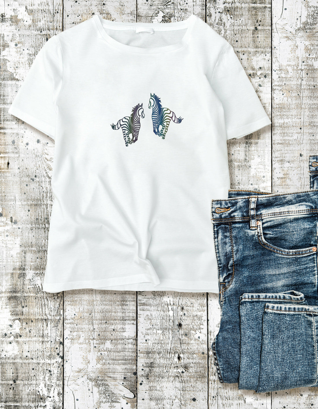 Beautiful horses reflective design